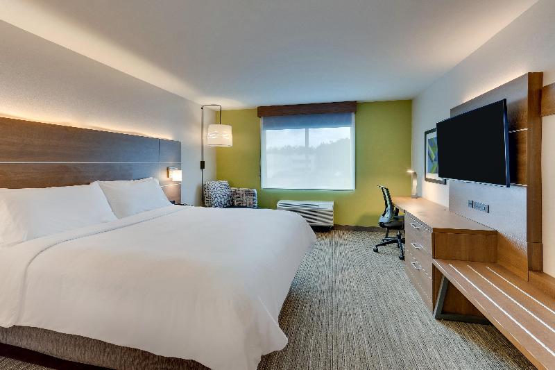 Holiday Inn Express and Suites Dawsonville image