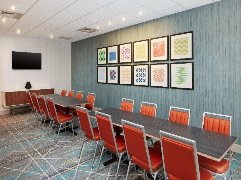 Holiday Inn Express Gulf Breeze Pensacola Area image