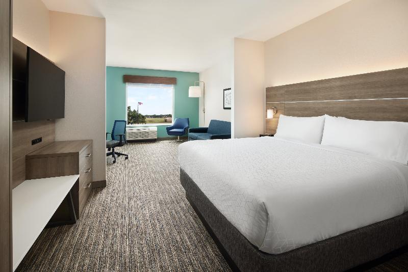 Holiday Inn Express Gulf Breeze Pensacola Area image