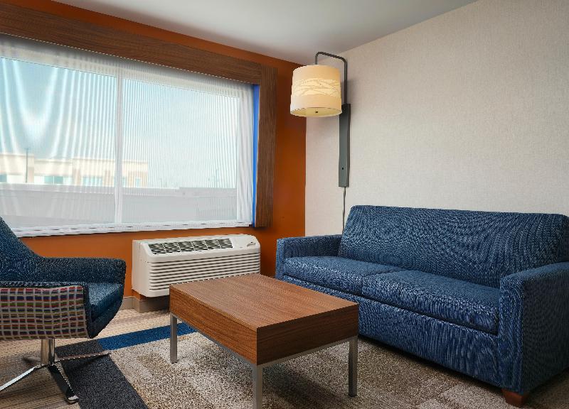 Holiday Inn Express & Suites Lockport image