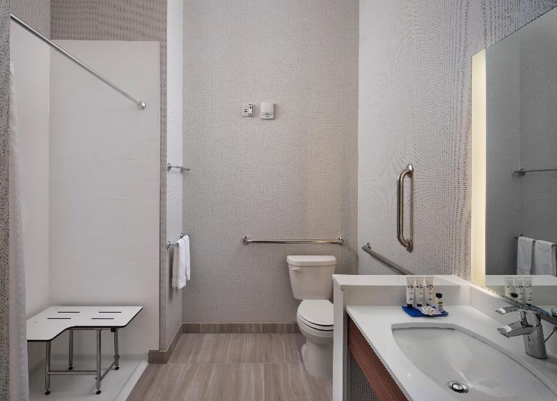 Holiday Inn Express & Suites Lockport image