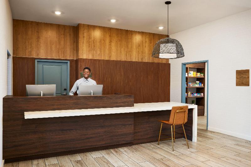 Staybridge Suites Auburn – University Area