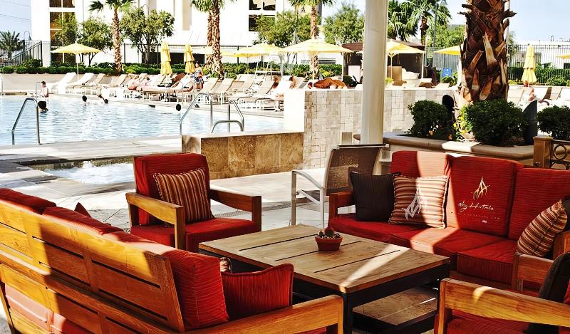 Abz Signature Deluxe Suites image
