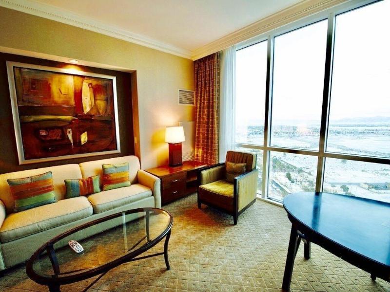 Abz Signature Deluxe Suites image