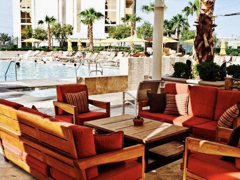 Abz Signature Deluxe Suites image