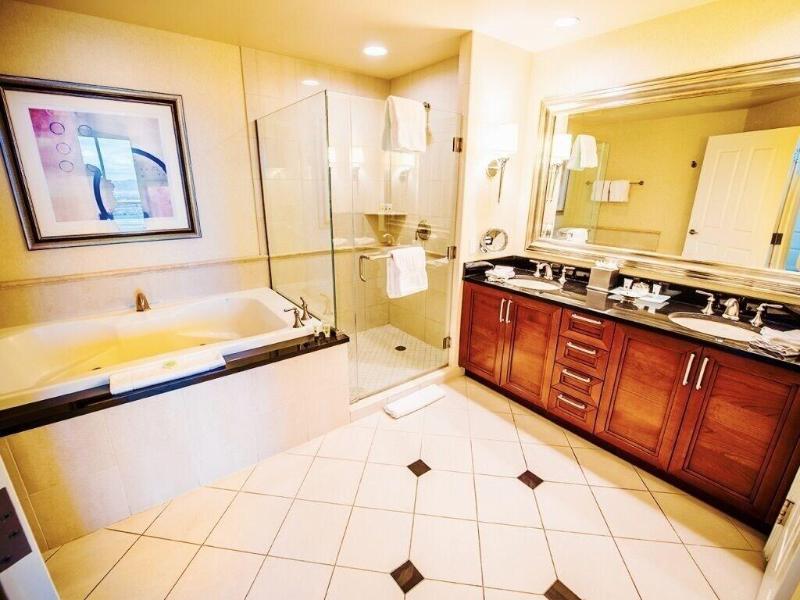 Abz Signature Deluxe Suites photo 21