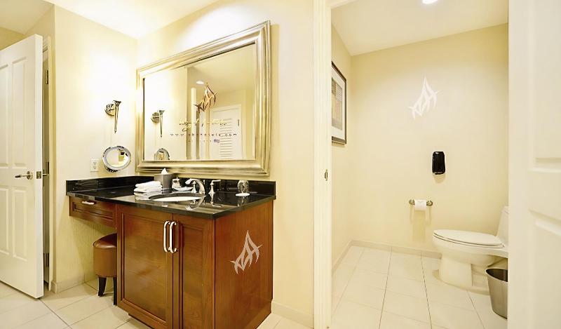 Abz Signature Deluxe Suites image