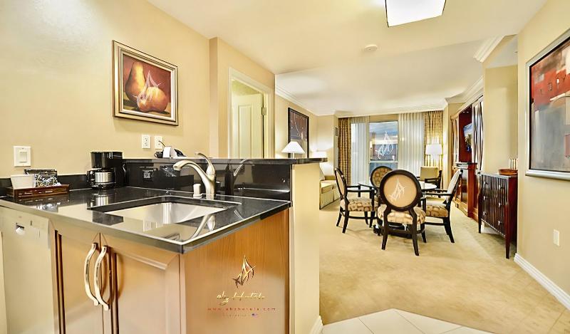 Abz Signature Deluxe Suites image