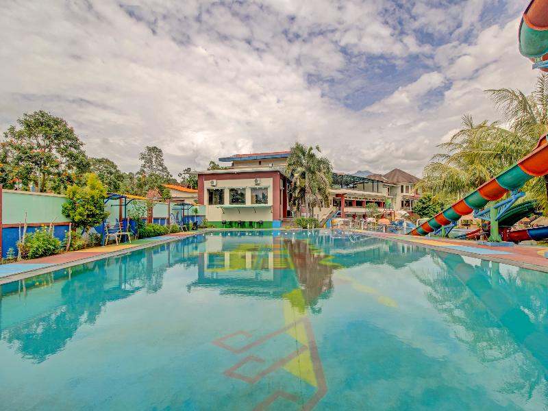 OYO 89997 Hotel Bumi Kedaton Waterpark
