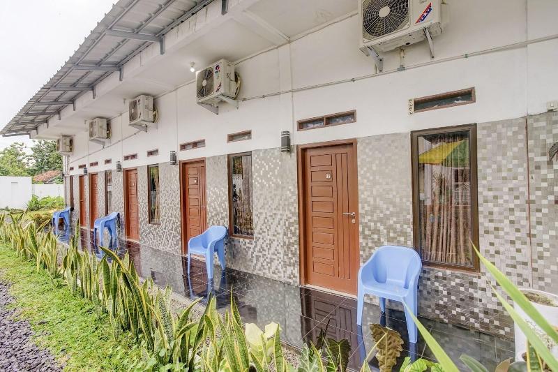 90124 Oemah Ratu Hostel Syariah image