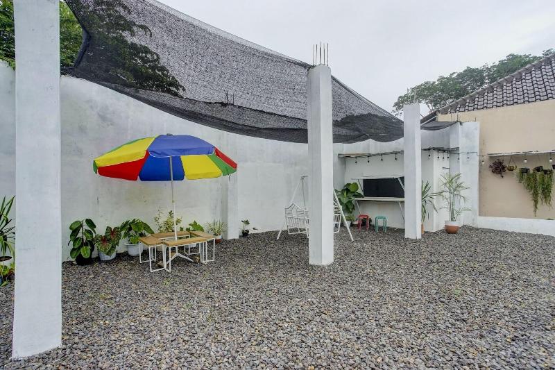 90124 Oemah Ratu Hostel Syariah image