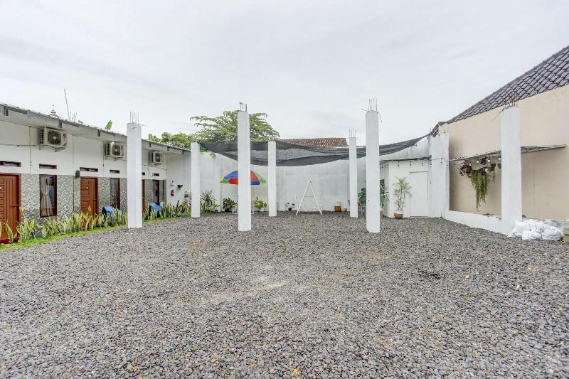 90124 Oemah Ratu Hostel Syariah image