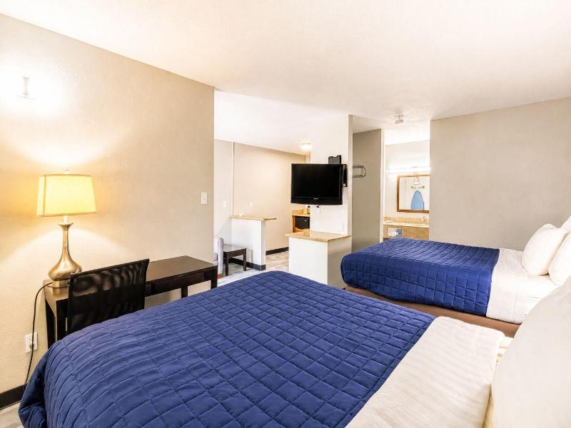 STUDIO TWO QUEEN BEDS PREMIER