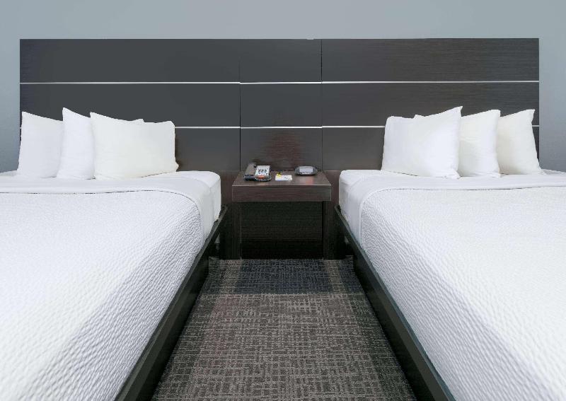 Days Inn by Wyndham Zachary LA image