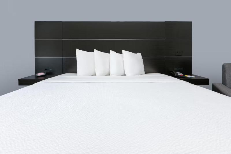 Days Inn by Wyndham Zachary LA image