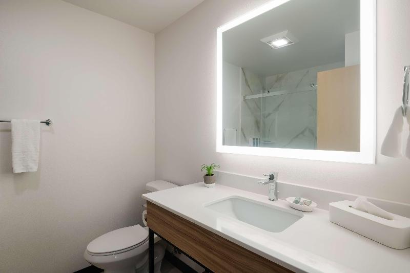Best Western Colfax image
