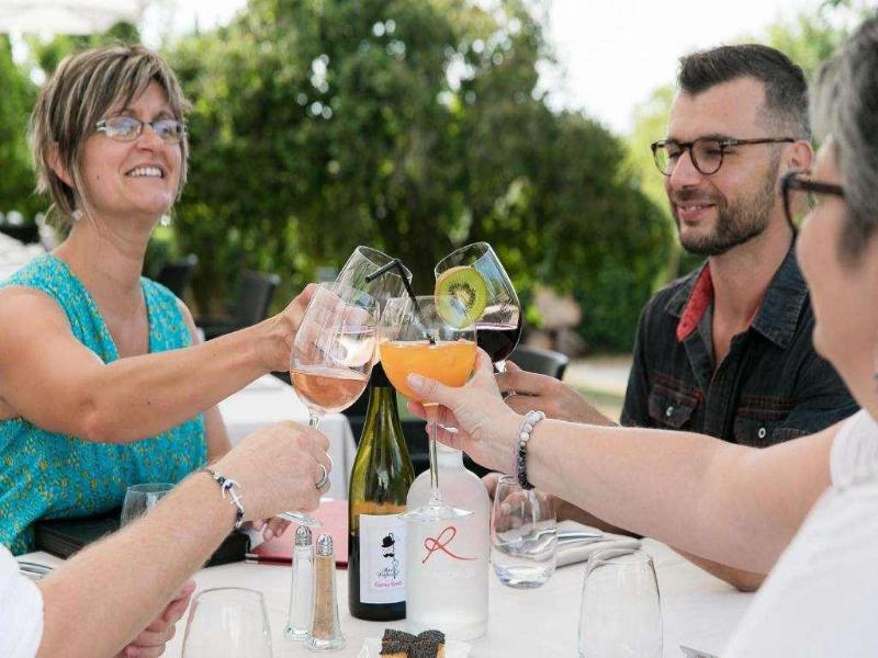 Logis Hotel Restaurant Spa Le Rabelais image