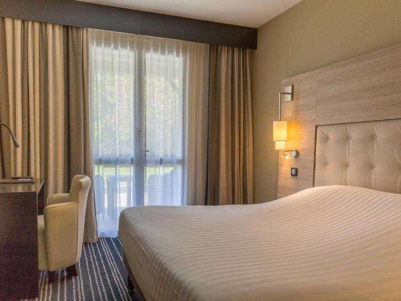 Logis Hotel Restaurant Spa Le Rabelais image
