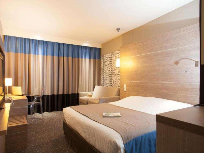 Logis Hotel Restaurant Spa Le Rabelais image