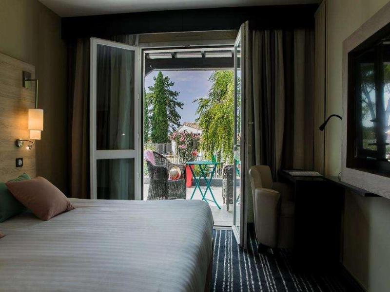Logis Hotel Restaurant Spa Le Rabelais image
