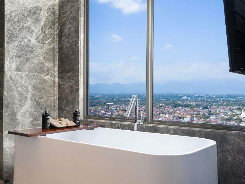 Grand Mercure Malang Mirama image