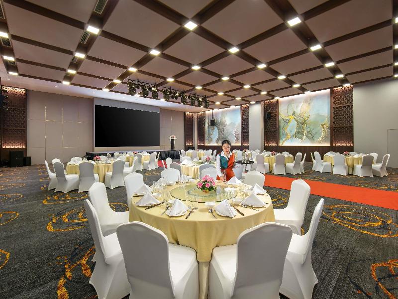Movenpick Living West Hanoi image
