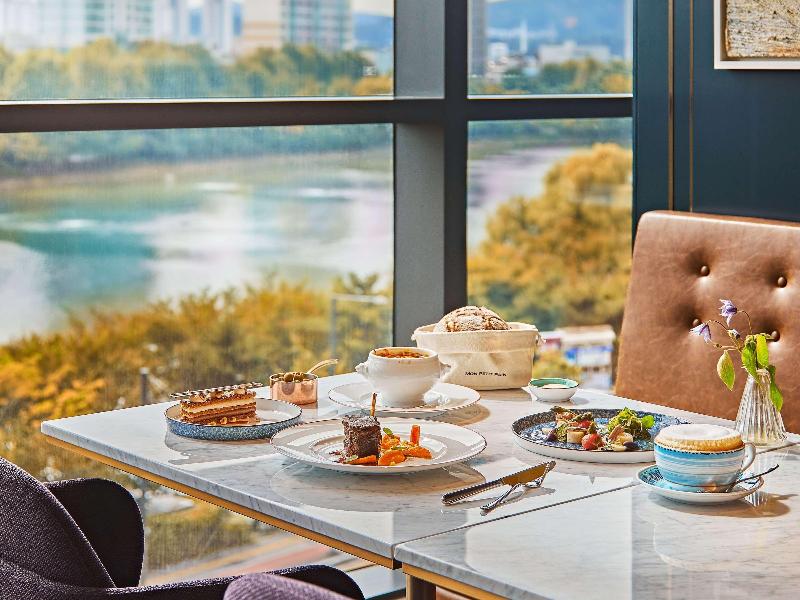 Sofitel Ambassador Seoul image