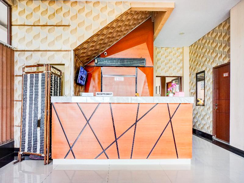 Hotel O Sean'S Residence Mansyur Near USU image