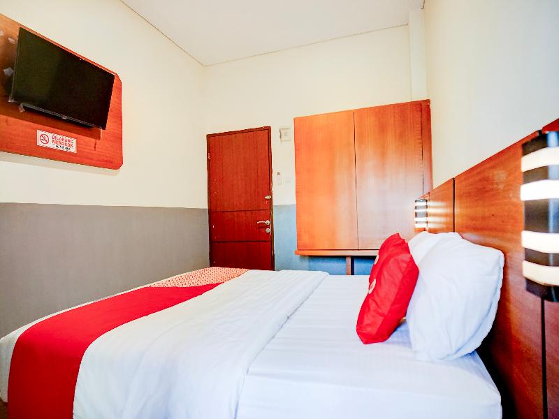 Hotel O Sean'S Residence Mansyur Near USU image