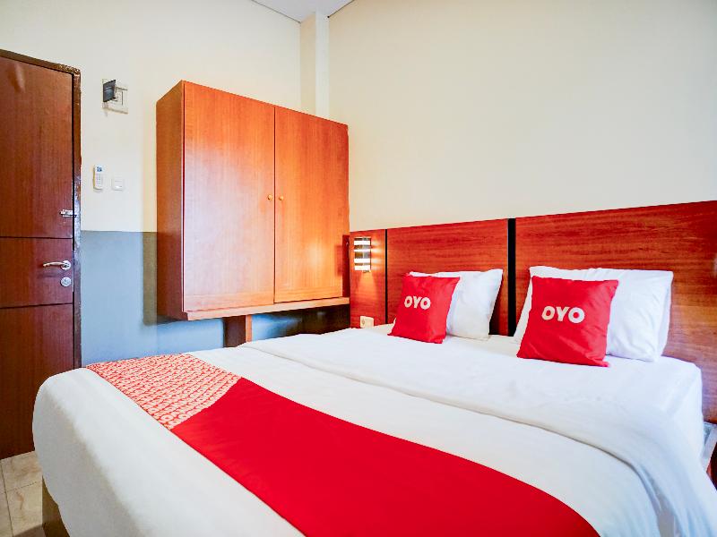 Hotel O Sean'S Residence Mansyur Near USU image