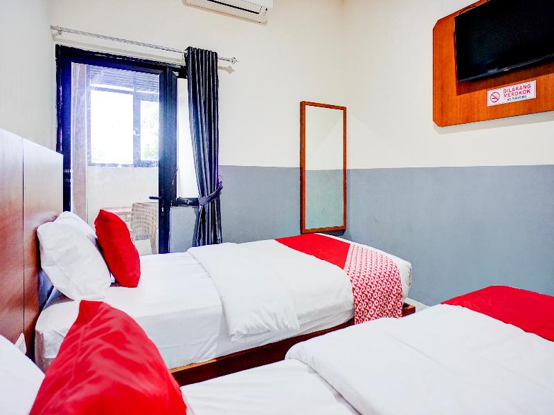 Hotel O Sean'S Residence Mansyur Near USU image