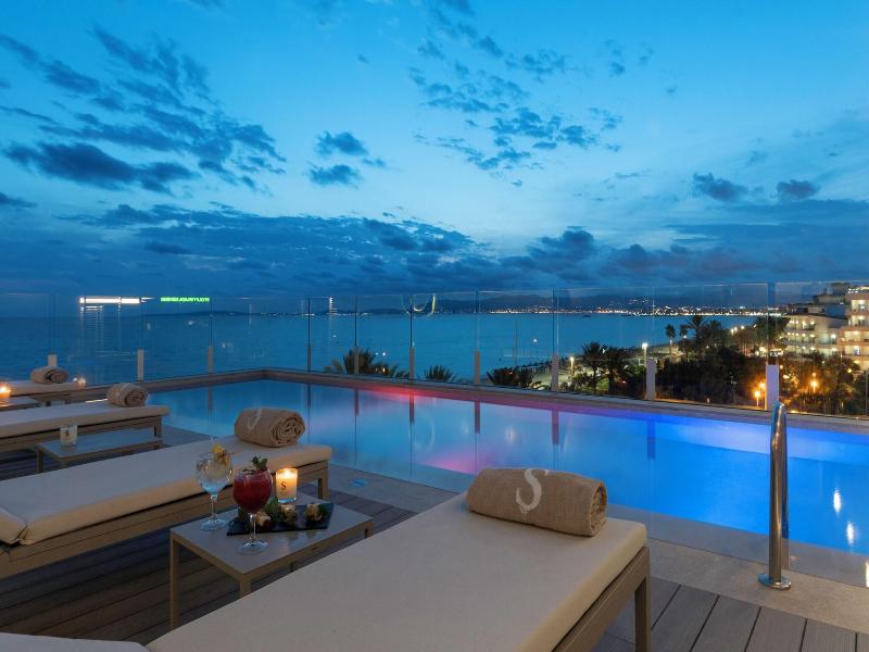 Pure Salt Residences image