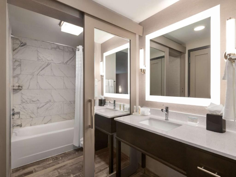 Homewood Suites Indianapolis Downtown IUPUI image