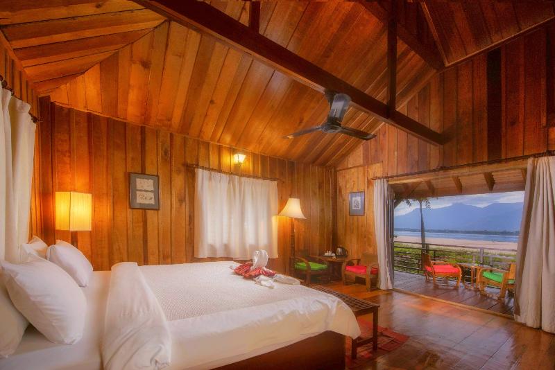 La Folie Lodge image