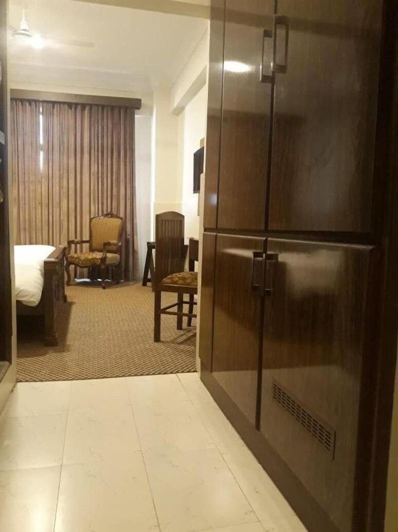 Hotel One Mall Road Murree image