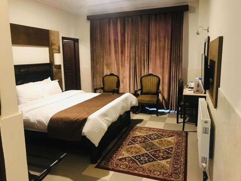Hotel One Mall Road Murree image