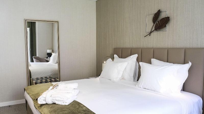OMID Boutique Hotel image