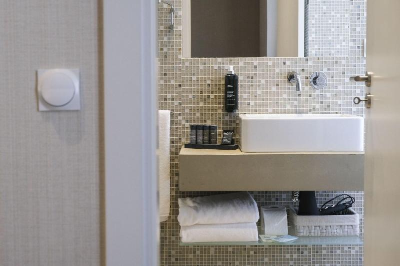OMID Boutique Hotel image
