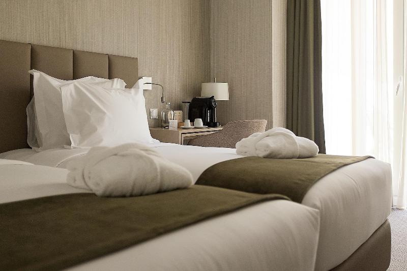 OMID Boutique Hotel image