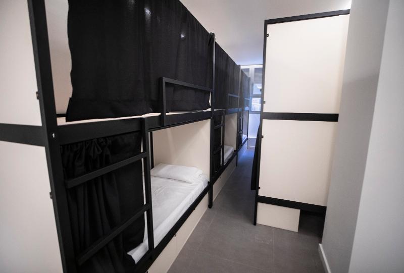 Hostel Myd La Latina image
