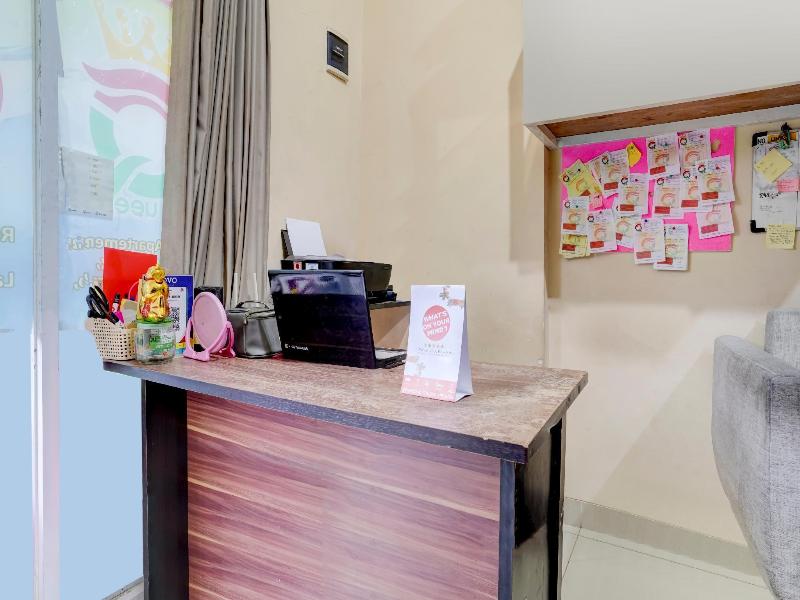 90205 Queen Rent Apartment Gateway Pasteur image