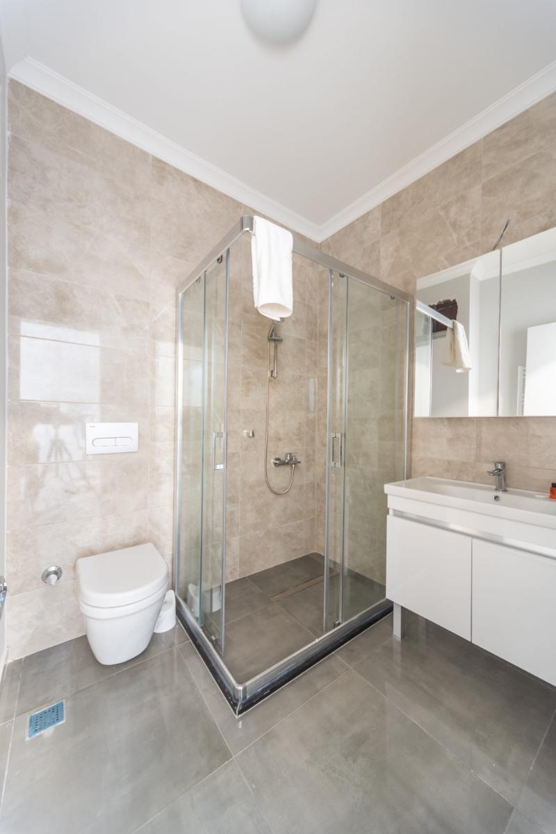Green Hills Suites image