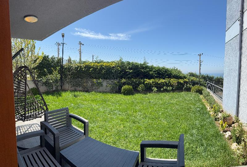 Green Hills Suites image