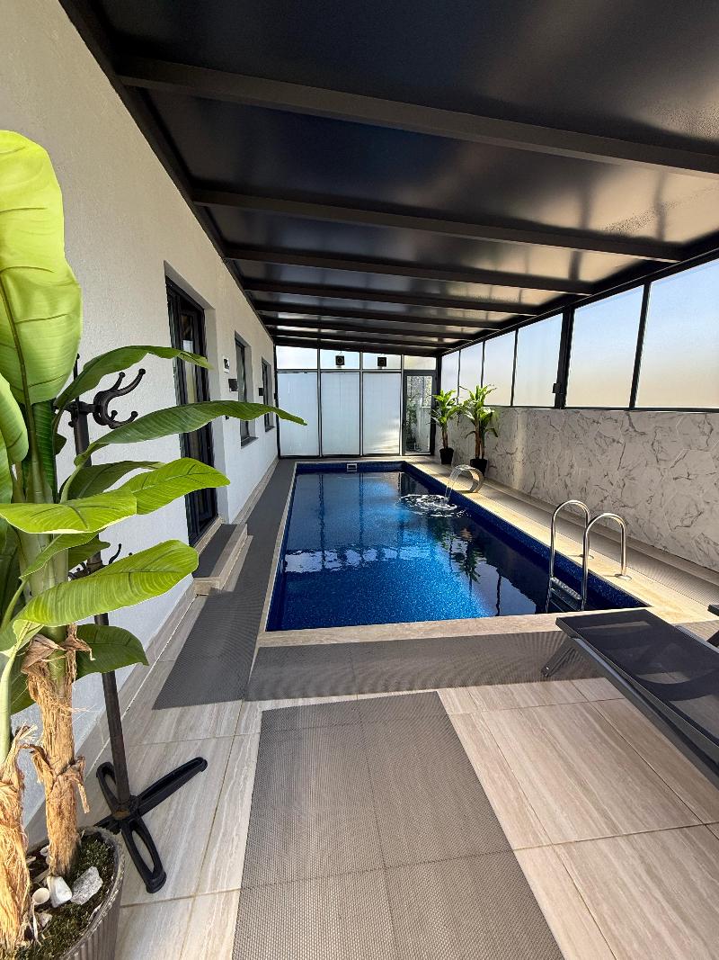 Green Hills Suites image