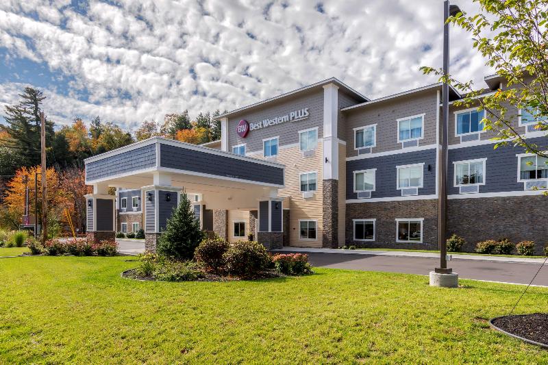 Best Western Plus Rumford Falls image