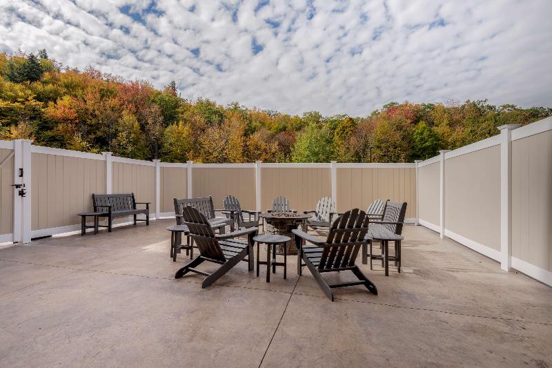 Best Western Plus Rumford Falls image