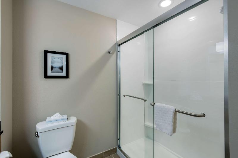 Best Western Plus Rumford Falls image