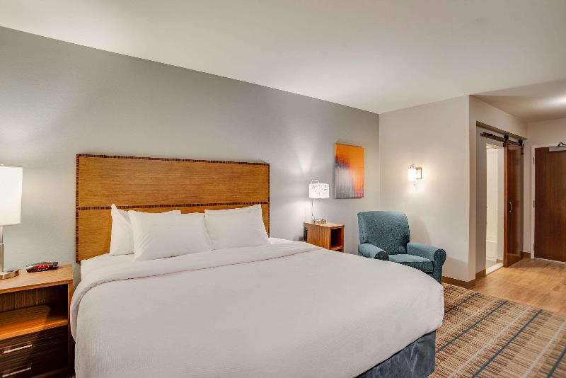 MainStay Suites Carlisle image