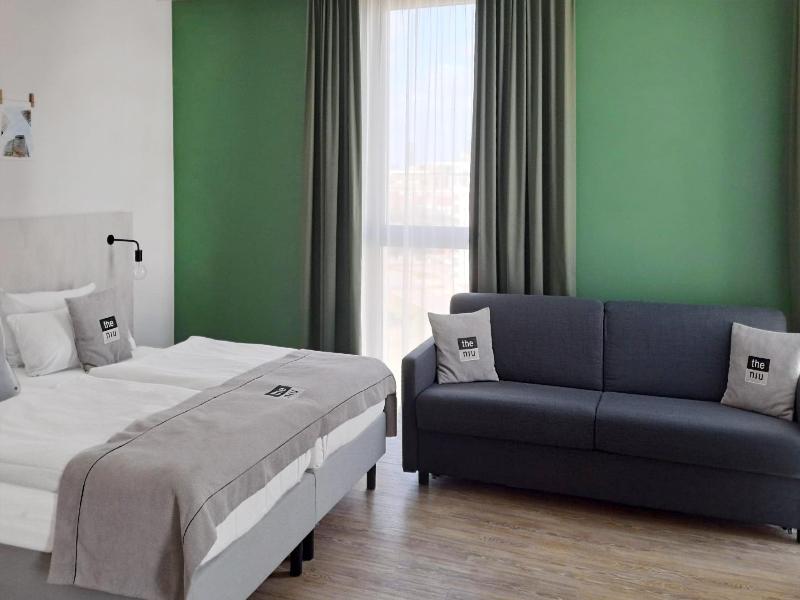 Holiday Inn - the niu, Tab Dusseldorf Main Station image