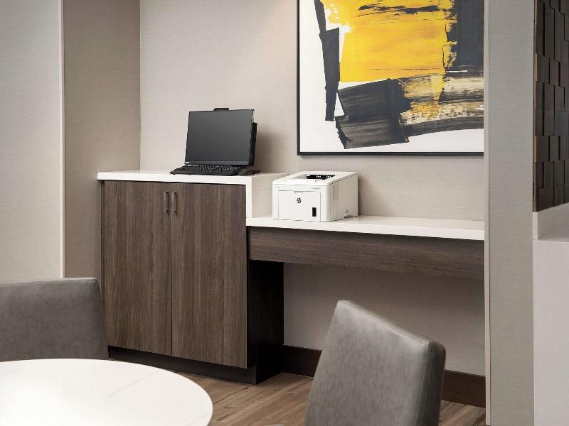 Residence Inn by Marriott Doral Mall Area image